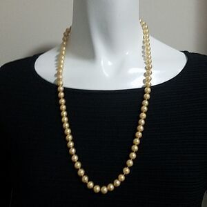 Vintage Duchess Simulated Pearl Necklace (26")
